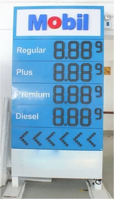 Tablillas de anuncios llevadas Digitaces de alta resolución del precio de la gasolina para la gasolinera