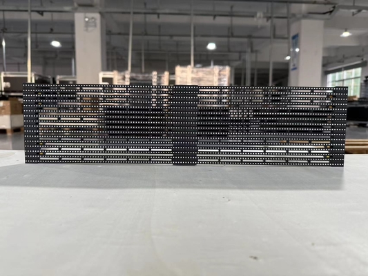 Pantalla LED ultra delgada y ligera de 500 mm X 1000 mm transparente para necesidades interiores y exteriores